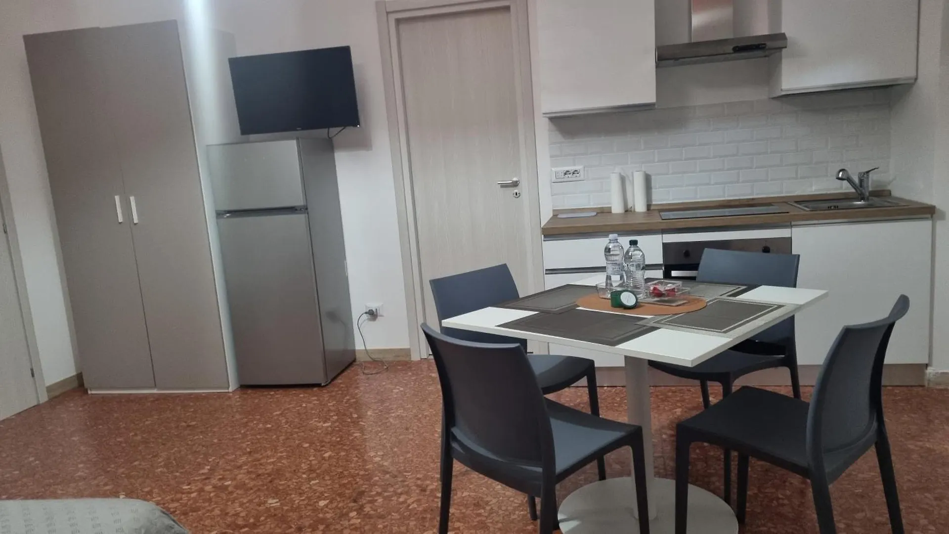 Bam Bam Tiburtina Guesthouse Roma