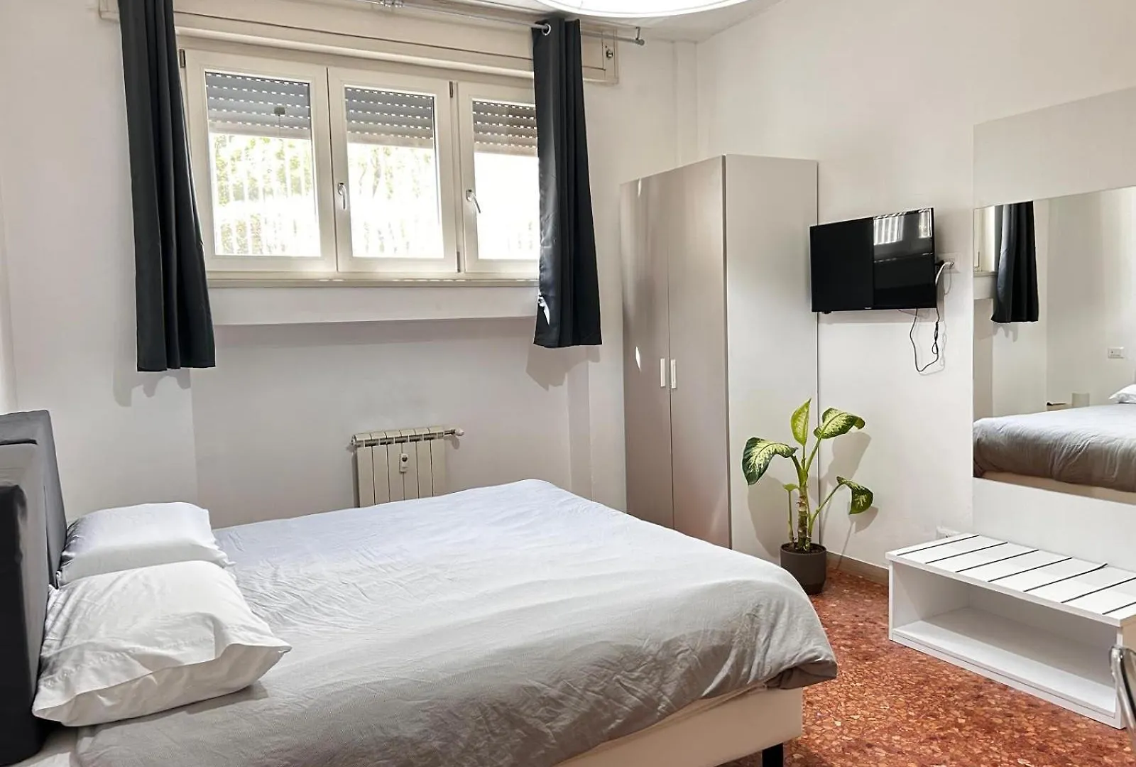 Bam Bam Tiburtina Guesthouse Roma
