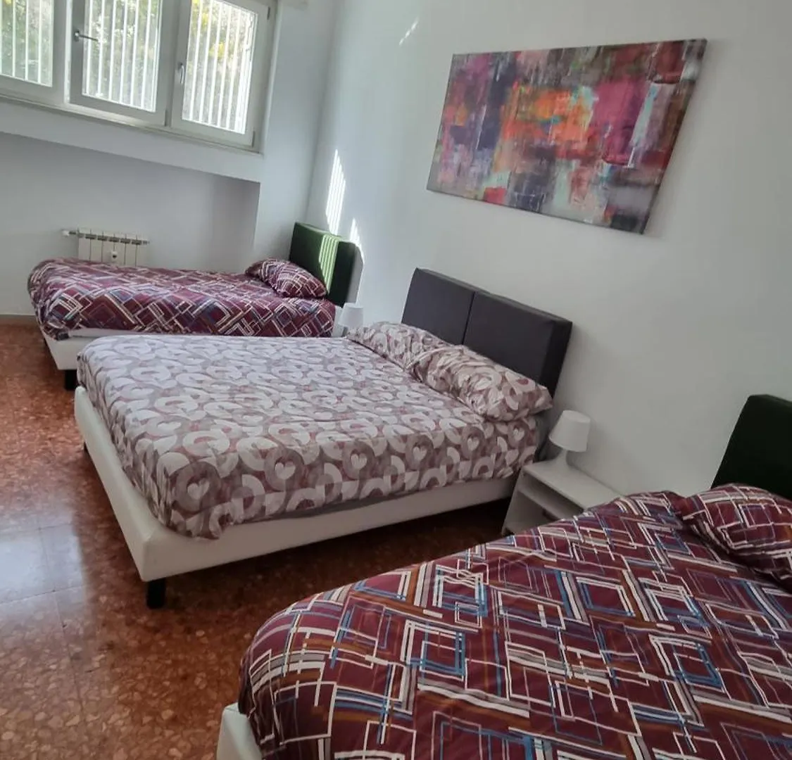 Bam Bam Tiburtina Guesthouse Róma Olaszország